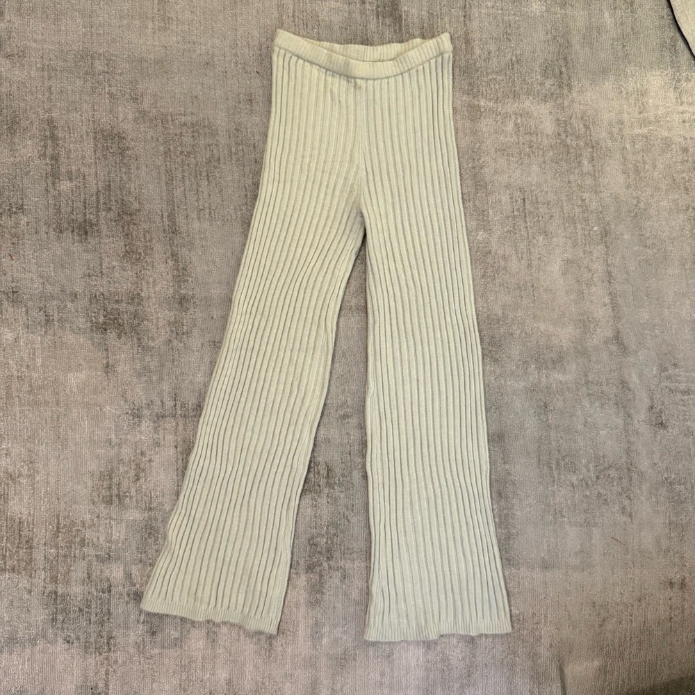 Wayf Ribbed Knit